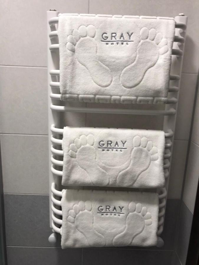 Gray Hotel 维诺吉拉季夫 外观 照片